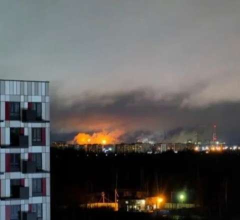 Ukrayna iki kimya zavodunu vurdu – Moskvada aeroportlar iflic oldu + VİDEO 