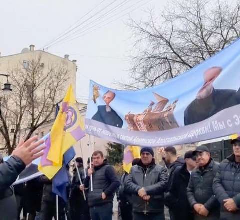  Paşinyan Moskvada aksiya ilə qarşılandı – Kremldən xəbərdarlıq – VİDEO 