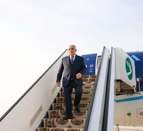 Əli Əsədov Türkmənistana getdi - FOTO 