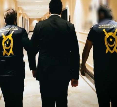 8 vəzifəli şəxs həbs edildi - Aralarında rəislər də var 