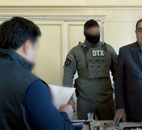 İcra başçısının rüşvət almasının görüntüləri - DTX məlumat yaydı + VİDEO 