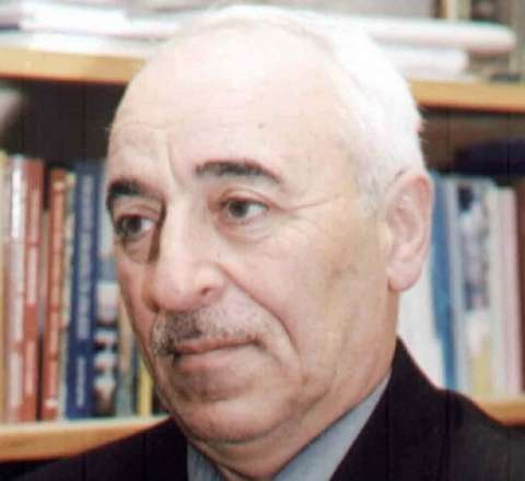  "Rus gəmisində intihar": gözlənilməz epizodlarla dolu əsər... - Hafiz Rüstəmin yazısı 