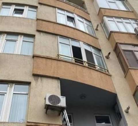 Yanan binanın sakinlərinə TƏZMİNAT AYRILDI 