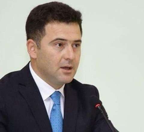 Rüşvət almaqda ittiham olunan məmurun əmlakları qaytarıldı – SİYAHI 