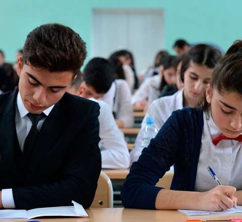 Təhsildə qonşularımıza uduzuruq - Partiya sədri 