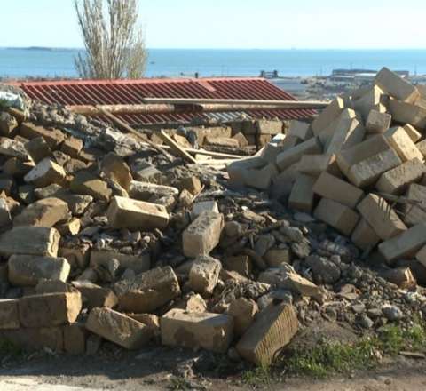 Qanunsuz tikinti kommunal xətləri zədələdi – ŞİKAYƏT – VİDEO 