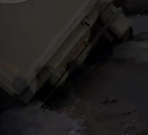 Xırdalanda YOL ÇÖKDÜ: Yük maşınının bir hissəsi batdı 