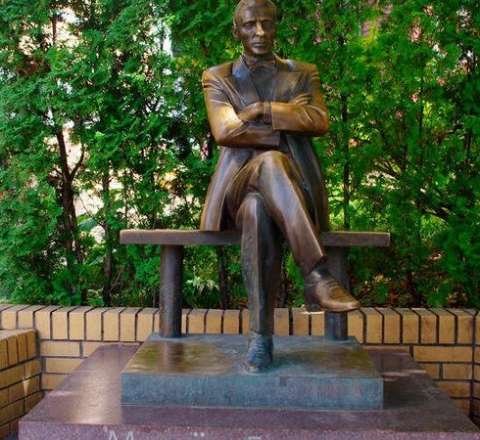 Kiyevdə Rusiyaya aid daha bir neçə abidə söküləcək 