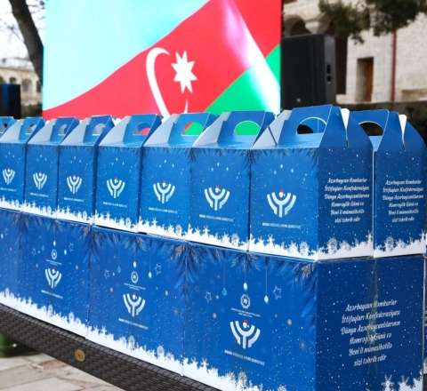 Müəllimlərə verilən sovqat müzakirə yaratdı – Açıqlama 