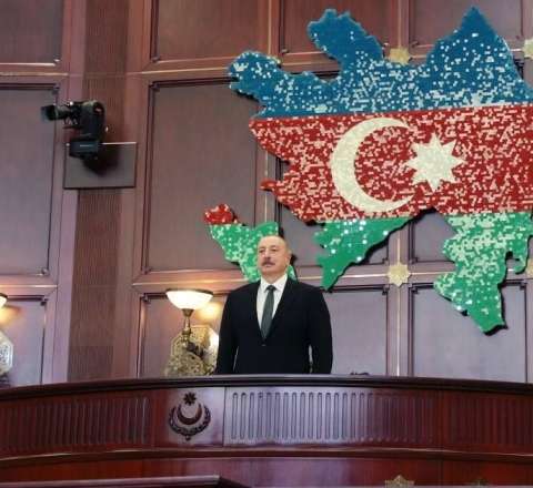 Milli Məclis Prezidenti təbrik etdi 