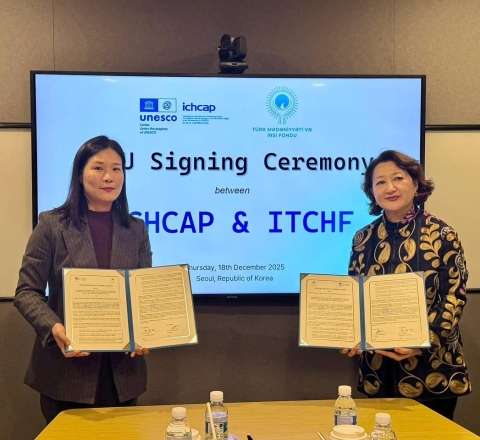 Raimkulova Seulda memorandum imzaladı - FOTO 