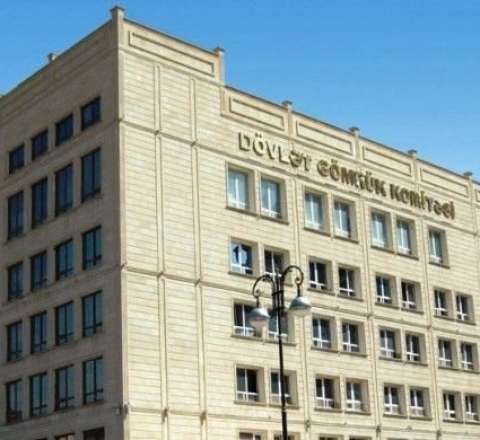 Tofiq Bəhramovun nəvəsi vəzifəsindən azad edildi 