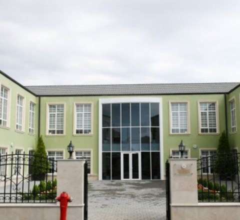 Uşaqlarını diləndirən ana valideynlik hüququndan məhrum edildi 