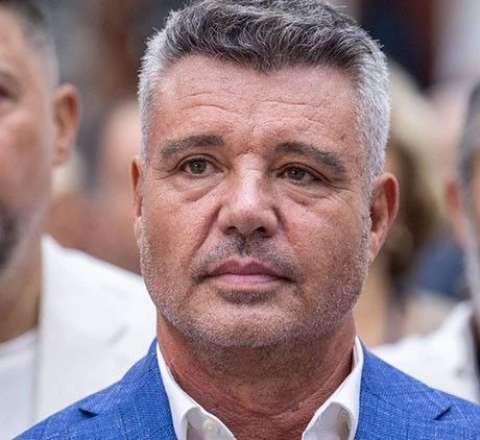 "Fənərbaxça" klubunun prezidenti yenidən saxlanıldı 