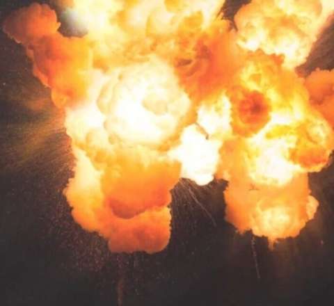 Rusiyanın ən böyük qaz kompleksi və limanı vuruldu – VİDEO 