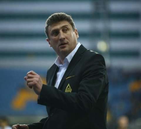 AFFA baş məşqçini cəzalandırdı – Söyüş Sxadadzeyə baha başa gəldi 