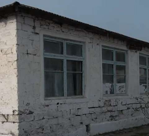 "Bu şəraitdə məktəbə uşağımı qoymaram" - Şahhüseynli kəndindən etiraz 