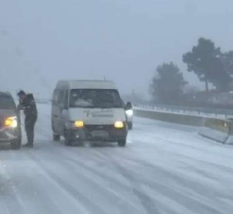 Bakı-Şamaxı yolunda hərəkət çətinləşdi - VİDEO 