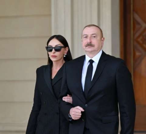 İlham Əliyev və xanımı Latviyanın keçmiş prezidentinə başsağlığı verdilər 