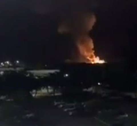 ABŞ Venesuelaya hücuma başladı – Paytaxt BOMBALANDI – VİDEO 