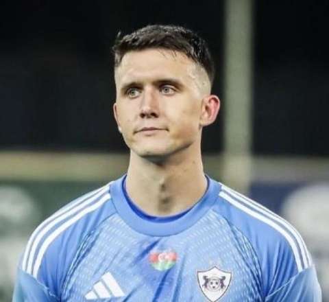 "Qarabağ” qapıçı Koxalskini bu qiymətə satacaq 