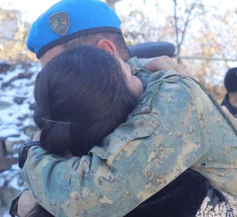 Şuşakənd ilk əsgərini qarşıladı: TƏSİRLİ ANLAR 