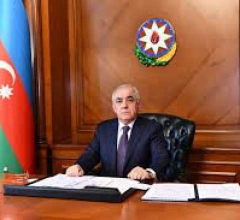 Baş nazirdən publik hüquqi şəxslərlə bağlı qərar 
