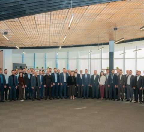 Veysəloğlu MMC “Gələcəyin Liderlik Ekosisteminin Qurulması” üzrə strateji yanaşmasını təqdim etdi 