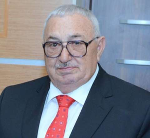 Tanınmış alim 90 yaşında vəfat etdi 