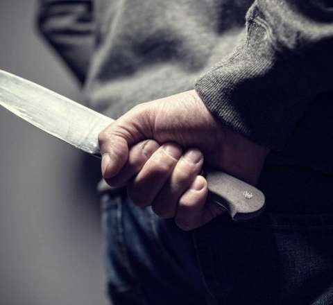 Gəncədə 59 yaşlı kişi bıçaqlandı 