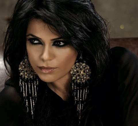 Yasmin Levi Azərbaycana gəlir 