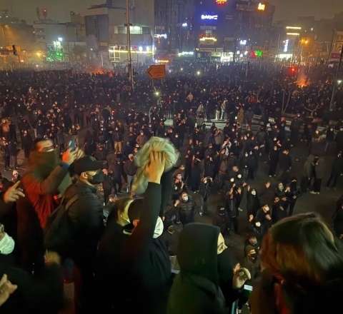 İranda etnik repressiyalar başladı 