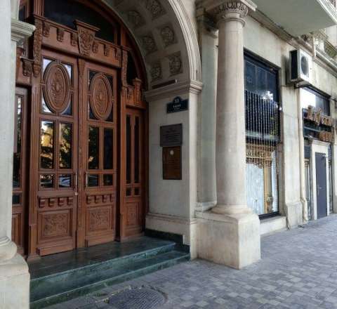 Azərbaycan Yazıçılar Birliyinə üzvlük dayandırıldı 