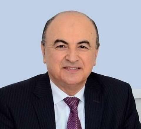 Rektorun elmi adı hansı səbəbdən ləğv edilib? 