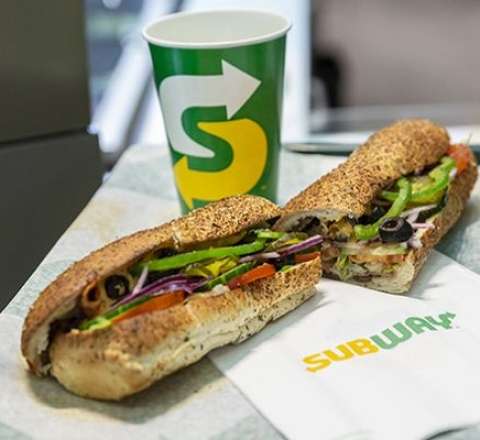 “McDonald’s” və KFC-yə yeni rəqib – Məşhur brend Azərbaycana gəlir 