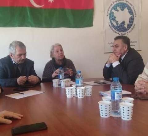 Səhiyyə Nazirliyi  ilə TƏBİB arasında soyuq müharibənin   qurbanı həkimlərdir - Açıqlama