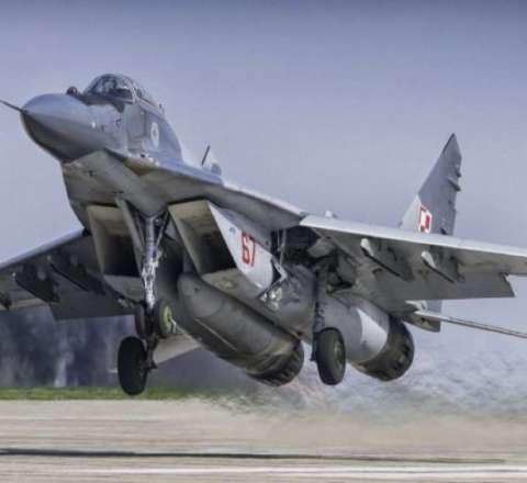 Bu ölkə Ukraynaya 9 ədəd MiQ göndərir, əvəzində bunu alacaq 