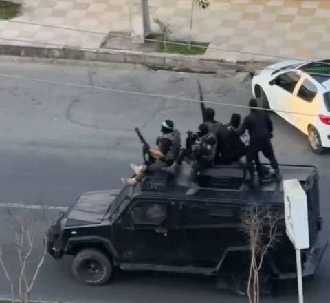 Yaxın Şərq terrorçuları İran küçələrində – FOTO 