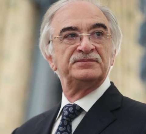 Polad Bülbüloğlu  niyə flimə çəkilmədi? 