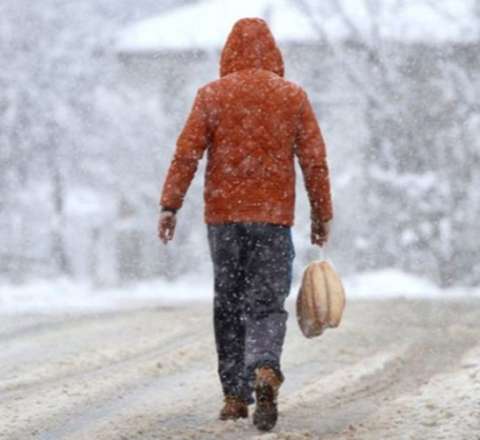 Güclü külək və qar davam edir  