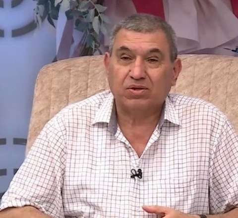 Əməkdar artist övladları ilə danışmır 