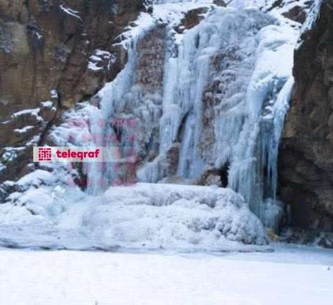 Azərbaycanda bu şəlalə dondu - FOTO 