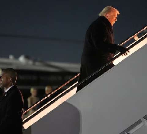 Prezident təyyarəsində nasazlıq – Tramp Davosa gedərkən sürprizlə qarşılaşdı 