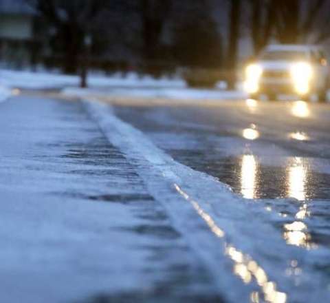 Sürücülərə xəbərdarlıq - Sabah yolları buz bağlayacaq 