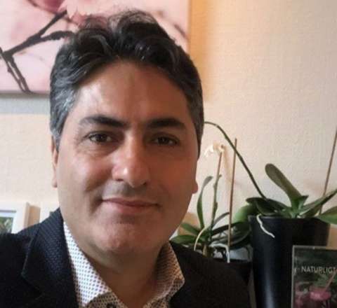 “Güney Azərbaycan referendum istəyir” – İsveçdə yaşayan milli fəal Saleh Kamrani 