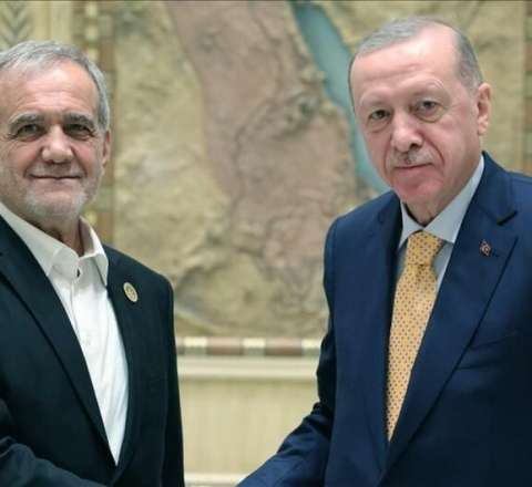 Ərdoğan Pezeşkianla İrandakı vəziyyətdən danışdı 