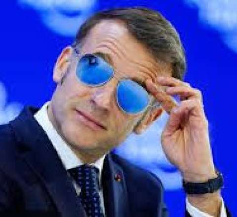 Makronun lüks eynəklərinin istehsalçısının saytı çökdü 