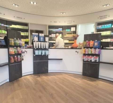 Almaniyada aptek “market” deyil, dərmanlar “göz oxşamır” - Foto 