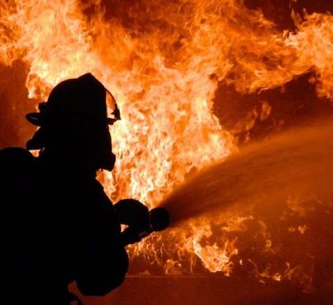 Bu rayonda ev partladı 