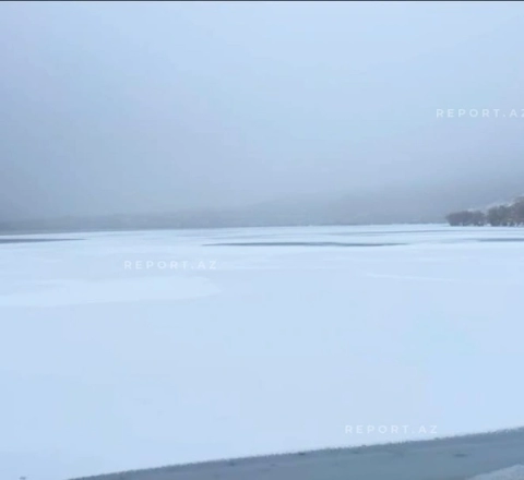 Arpaçay su anbarı dondu 